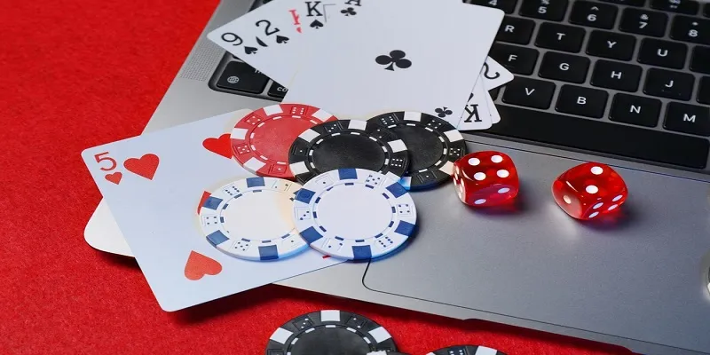 Lý do thu hút hàng triệu người tham gia trải nghiệm cược casino tại 8day